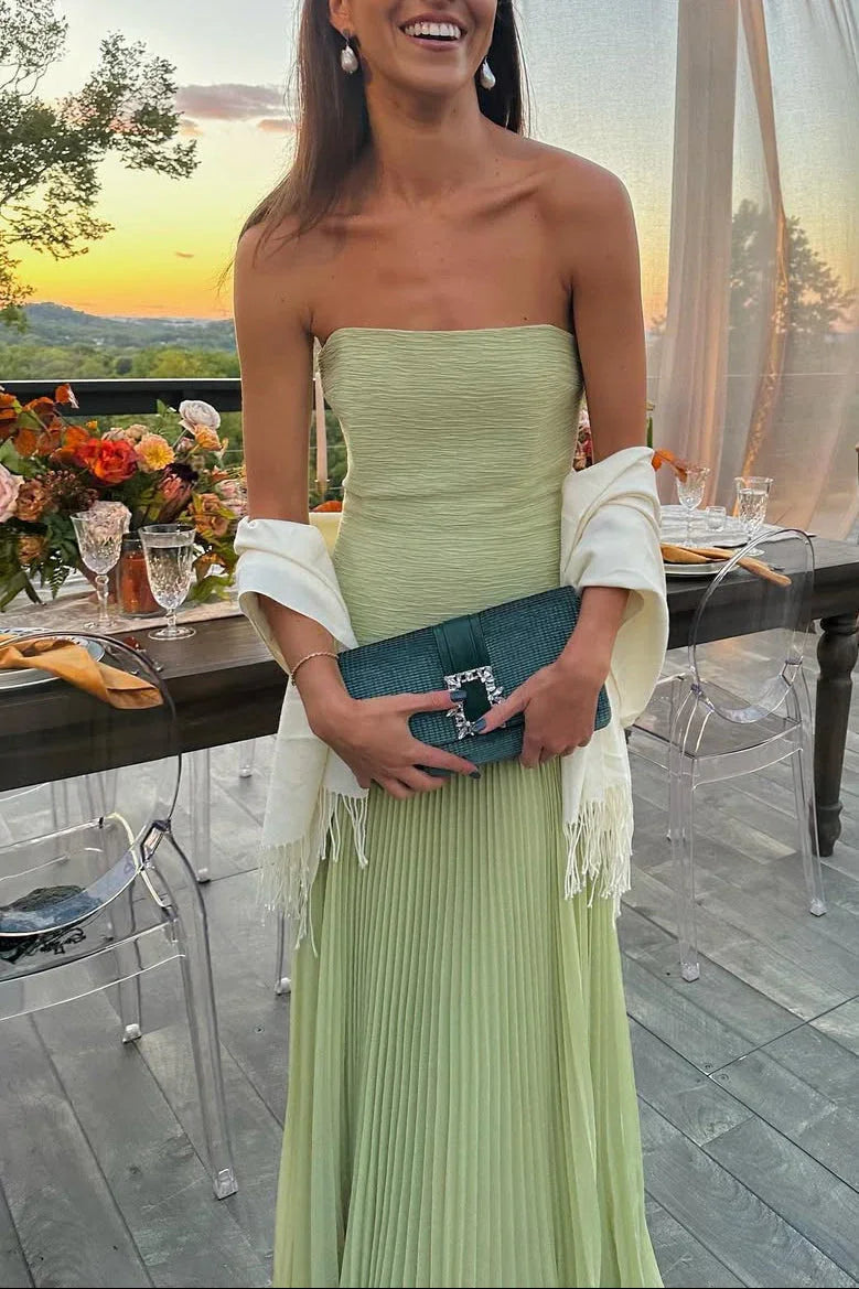 Luna Long Sleeve Maxi Dress | Elegant Green Pleated Design 1