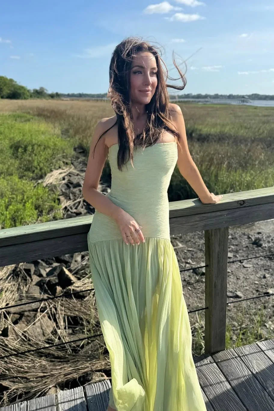 Luna Long Sleeve Maxi Dress | Elegant Green Pleated Design 6