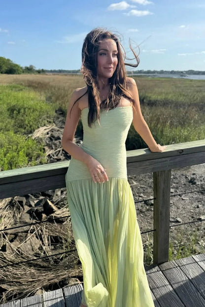 Luna Long Sleeve Maxi Dress | Elegant Green Pleated Design 6