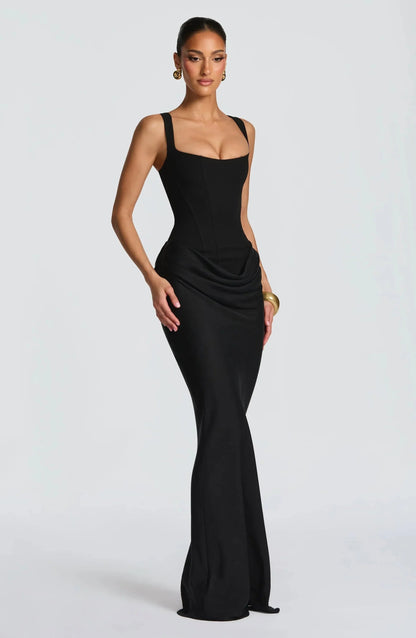 Wina Bodycon Dress | Backless, Elegant Design for Women 10